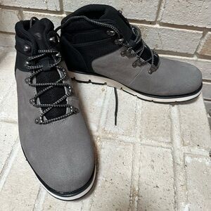 New Territory Boulder Grey Black Leather Lace Up Chukka Ankle Boots 11.5 Shoes